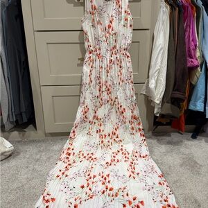 Banana Republic Lightweight White Floral Maxi Dress